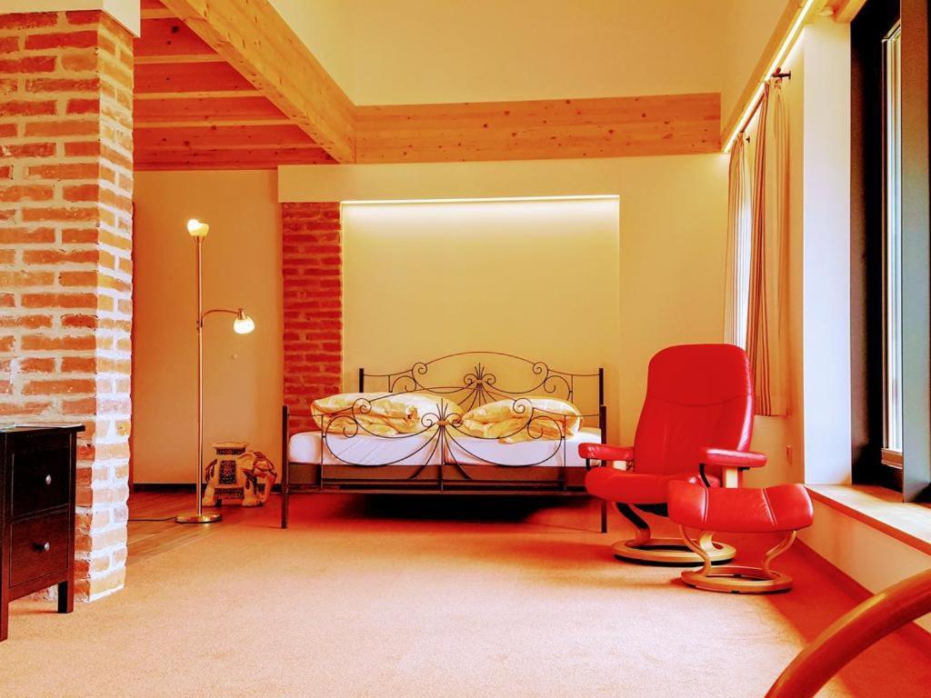 Sunhill Appartments, Klimatisiert Winhoring Ngoại thất bức ảnh